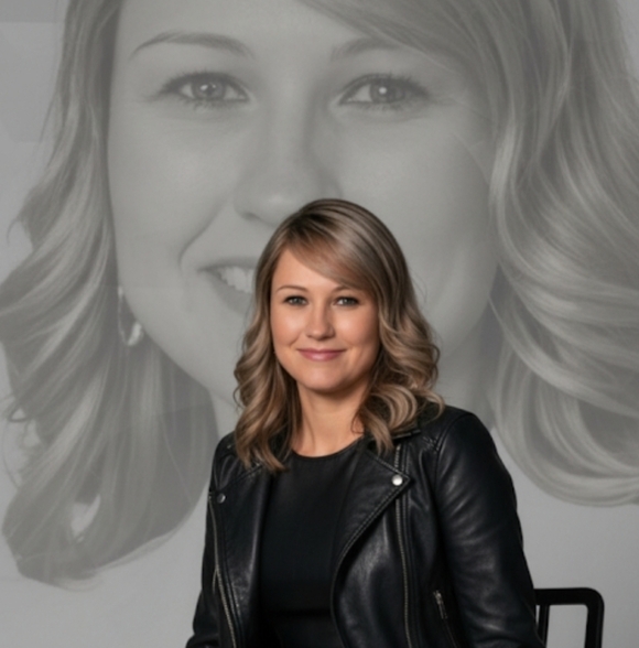 Meet your Posher, Sammi - Picture 1 of 3